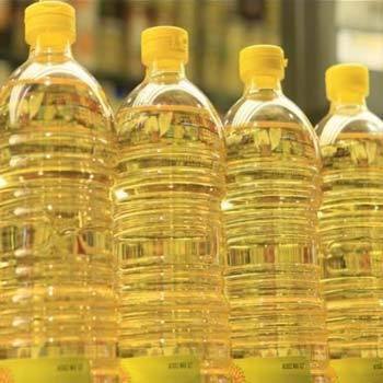 Groundnut Oil Manufacturer Supplier Wholesale Exporter Importer Buyer Trader Retailer in Kutch Gujarat India